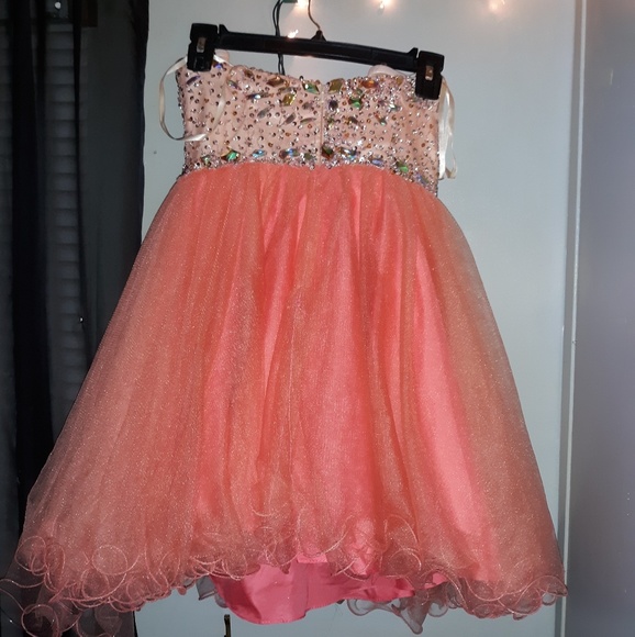 Juniors Short formal prom dress - Picture 5 of 7